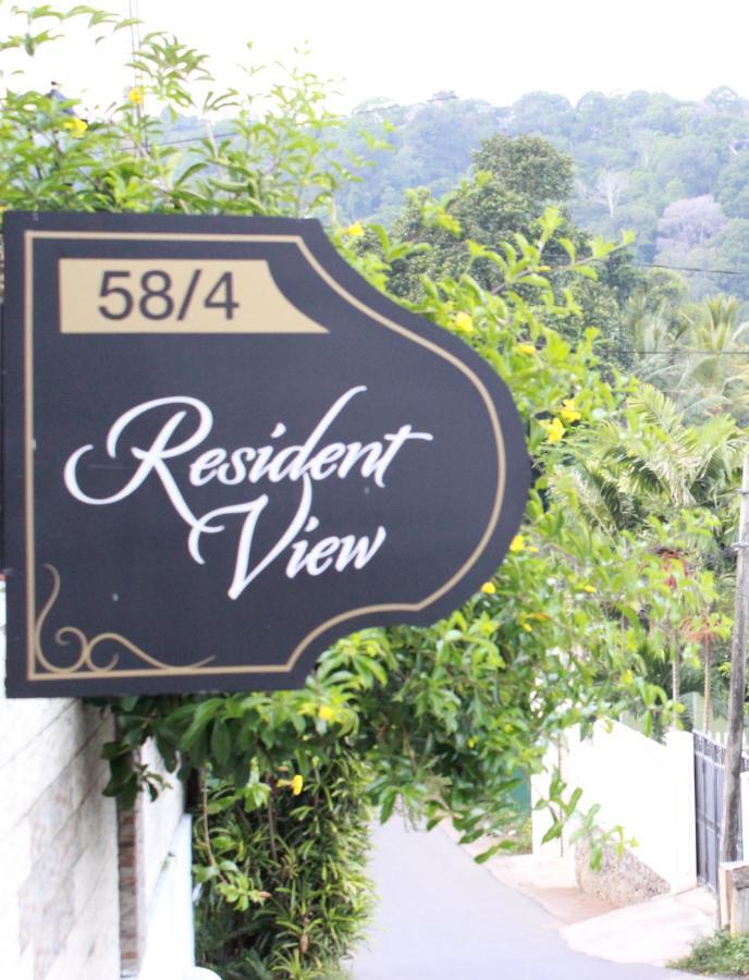 Resident View Homestay Канди Экстерьер фото